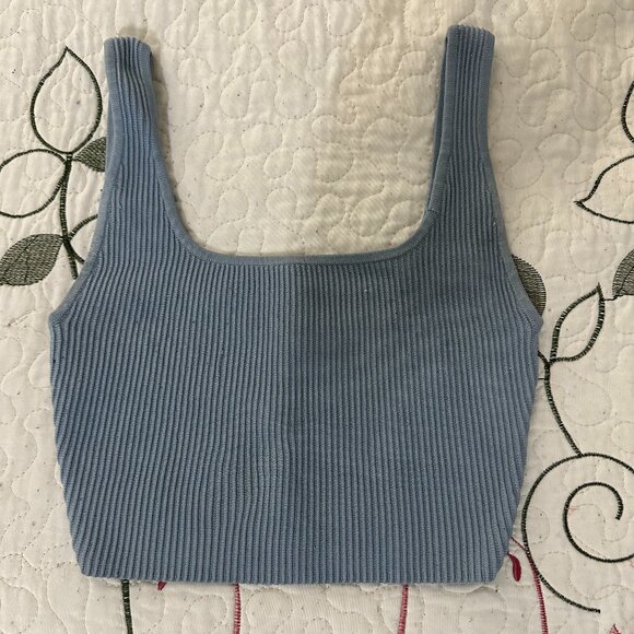 Aritzia sculpt knit top - Picture 1 of 1